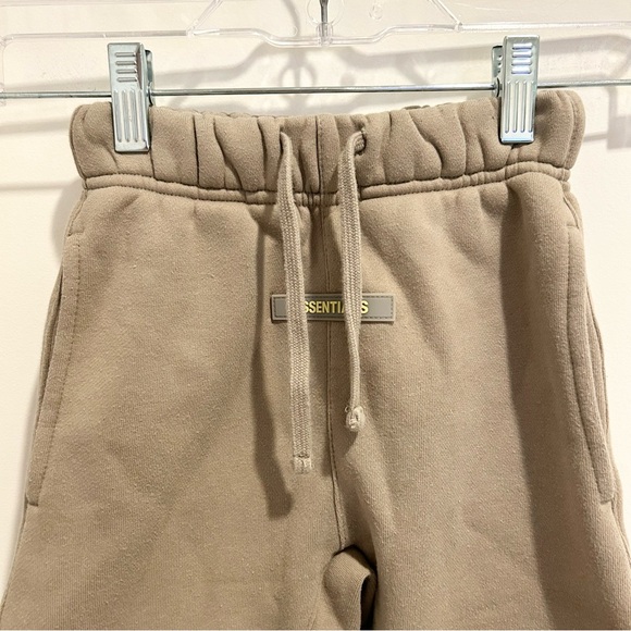 Kids Essentials Fear of God Sweatpants - Picture 2 of 9